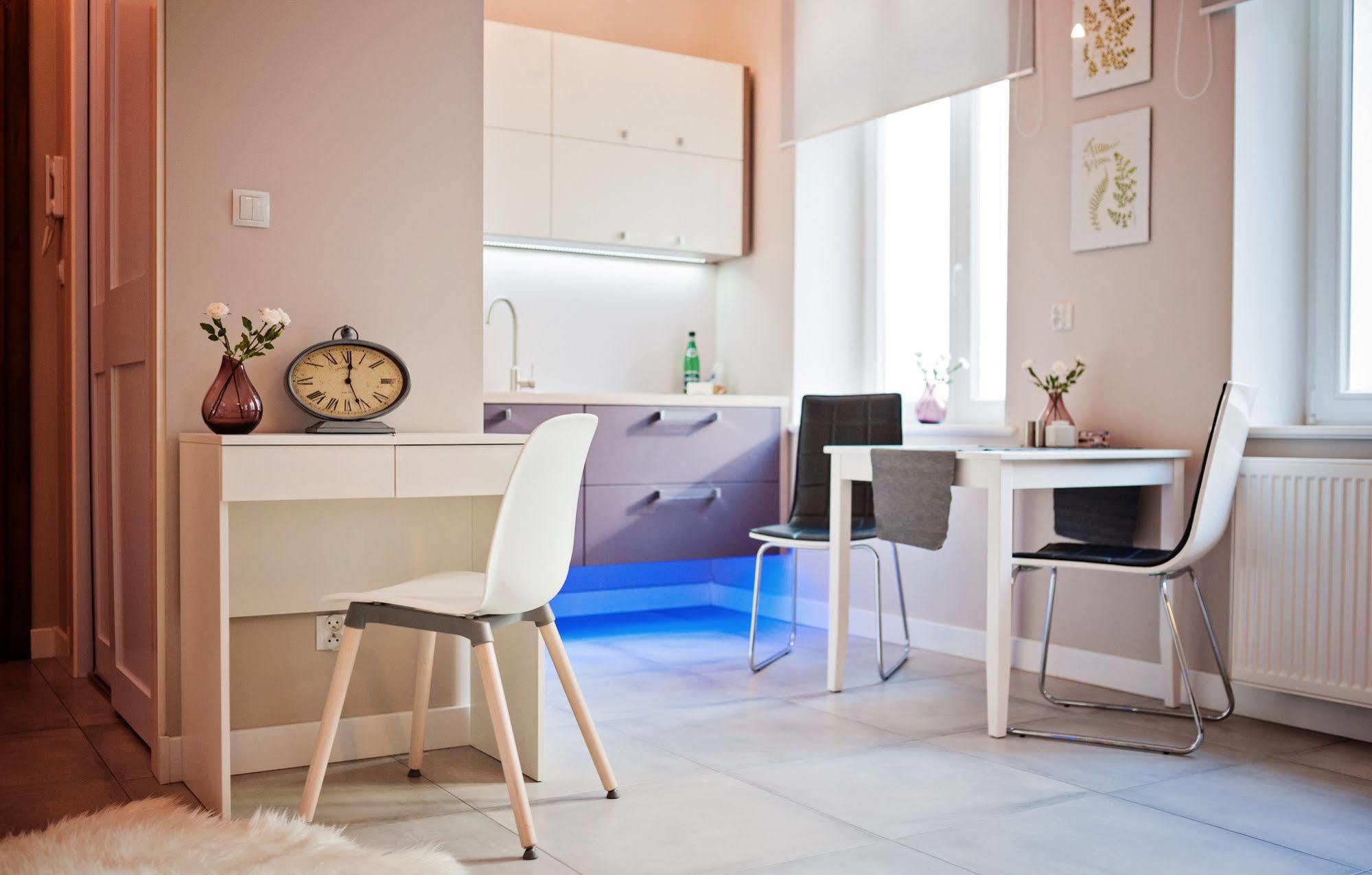 E-Apartamenty Swiety Marcin Poznań Exteriör bild
